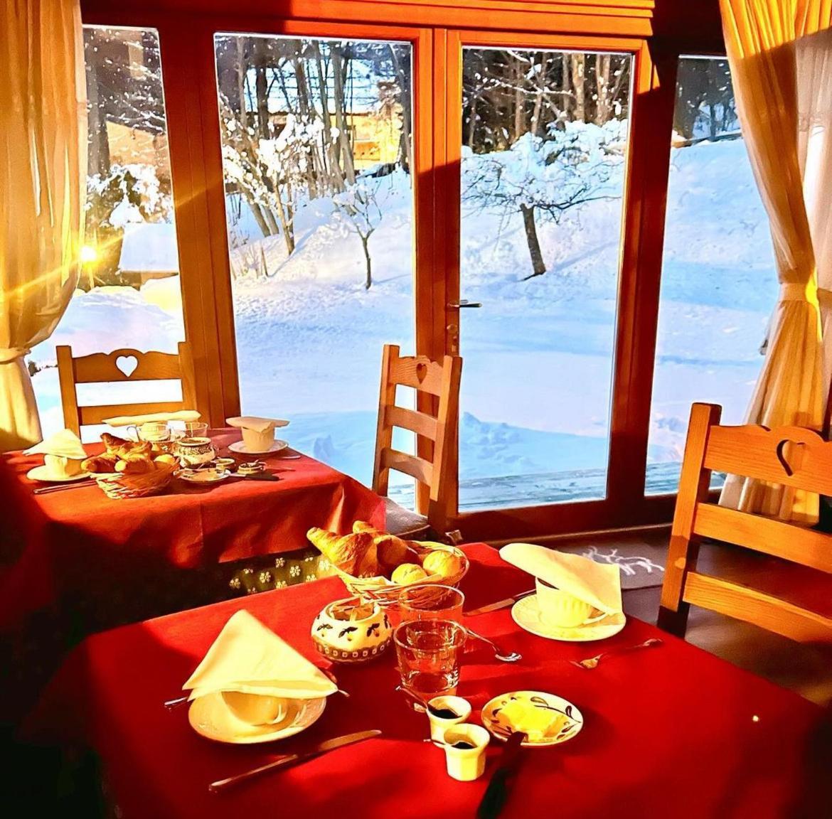 Hotel La Nigritella Bardonecchia Exteriör bild