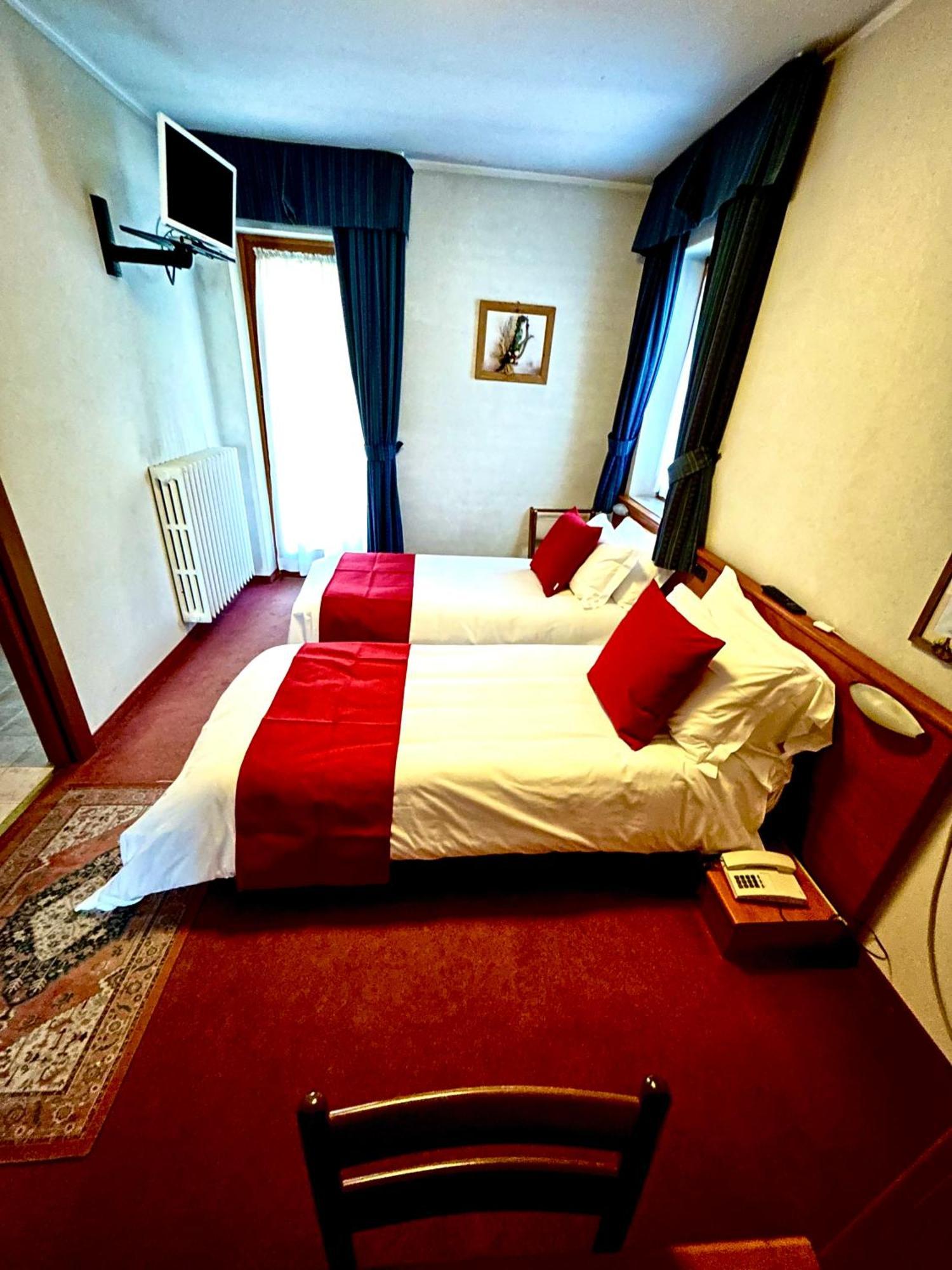 Hotel La Nigritella Bardonecchia Exteriör bild